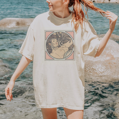 Alphonse Mucha — Design for the Fouquet Boutique (Stained Glass Study) Vintage Art Nouveau Tee