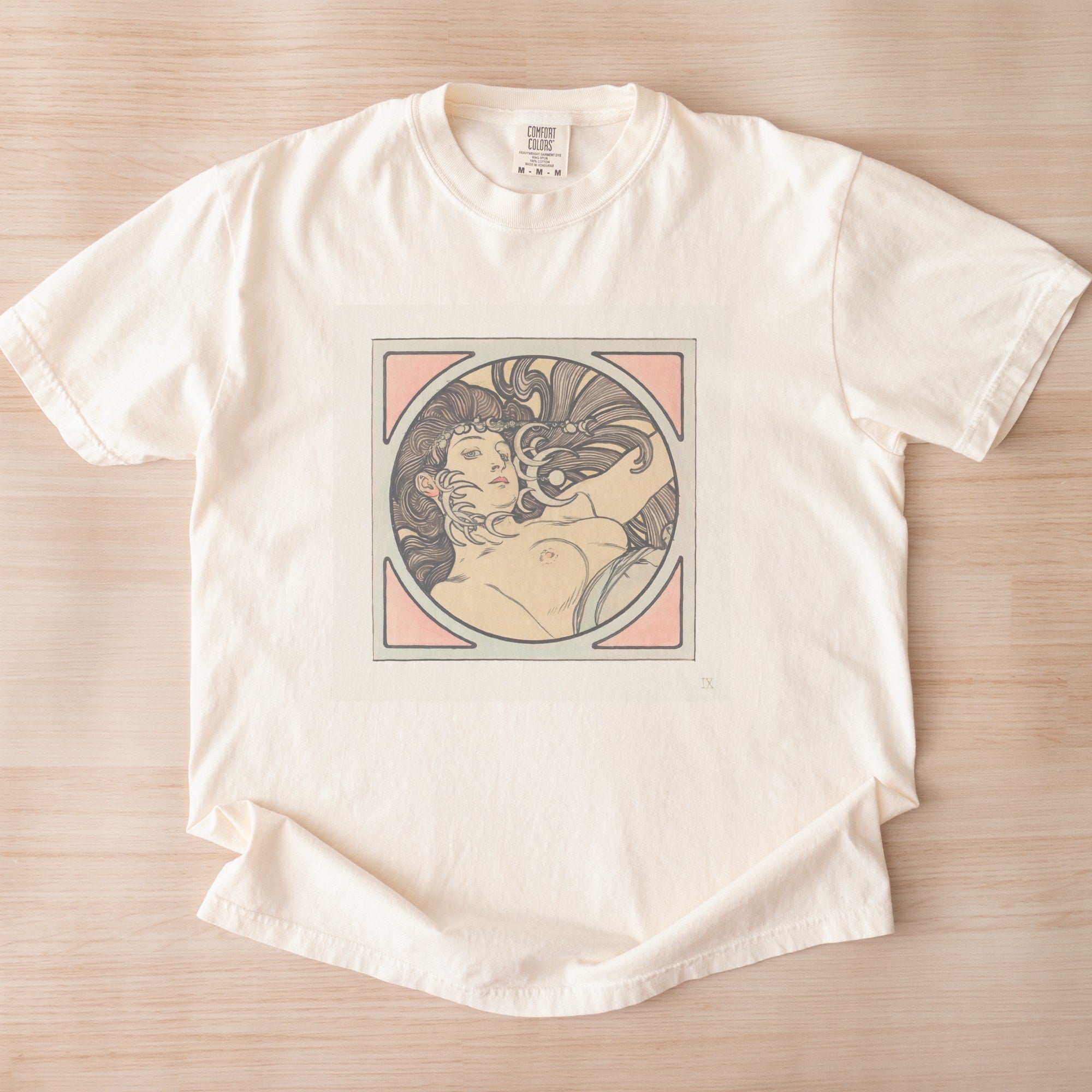 Alphonse Mucha — Design for the Fouquet Boutique (Stained Glass Study) Vintage Art Nouveau Tee