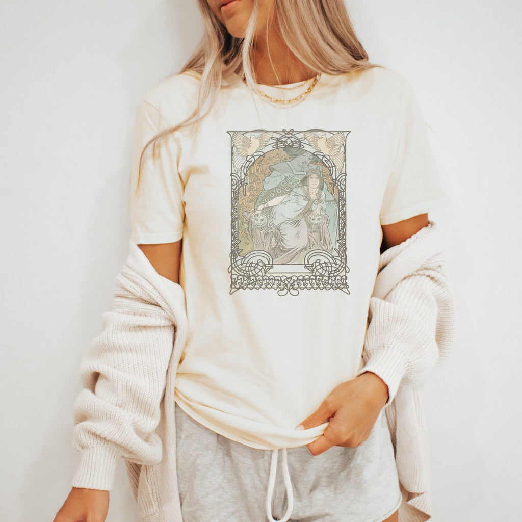 Alphonse Mucha — Ilsée, Princesse de Tripoli (1897) Vintage Art Nouveau Illustration Tee